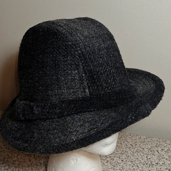VTG  wool hat  medium 20" dia gray - Picture 1 of 6